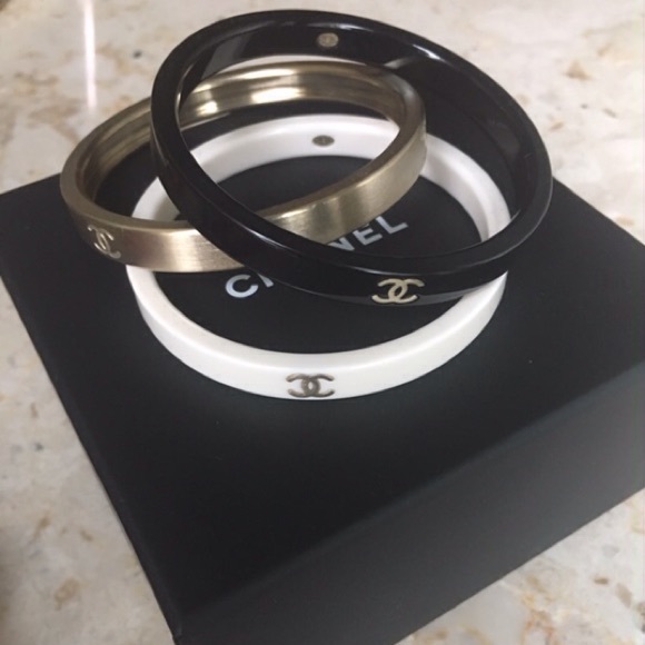CHANEL Jewelry - SOLD on Tradesy! Chanel Bangle Bracelet Set of 3 CHANEL Jewelry - SOLD on Tradesy! Chanel Bangle Bracelet Set of 3